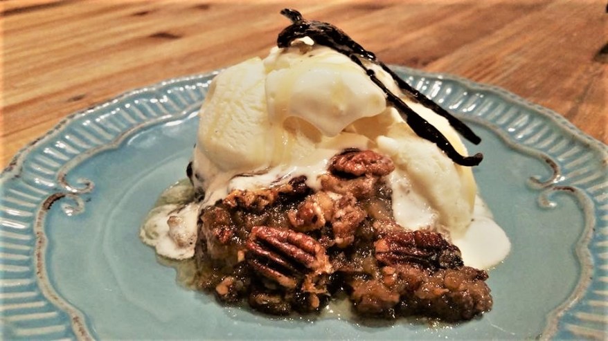 pecan cobbler.jpg
